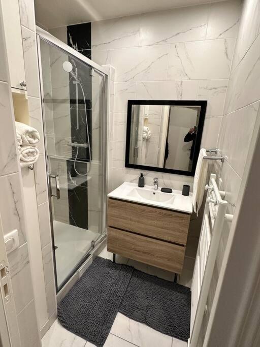 Appartement A 15Min De Paris Drancy Esterno foto