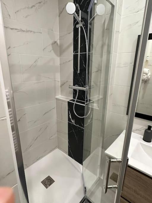Appartement A 15Min De Paris Drancy Esterno foto